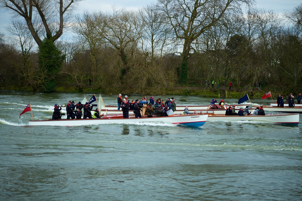 Oxford v Cambridge Boat Race, 31 March 2013: The press pack. 90mm APO Summicron, f/8 at 1/1000, ISO 200